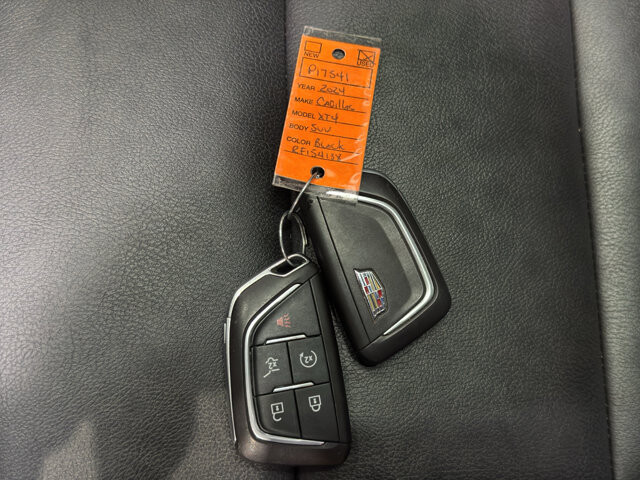 2024 Cadillac XT4 in Burlington, WI 53105 - 18122917 42