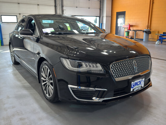 2017 Lincoln MKZ in Burlington, WI 53105 - 18122920 7