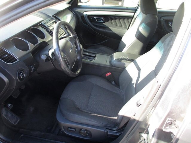 2011 Ford Taurus in Oak Grove, MO 64075 - 18122923 9