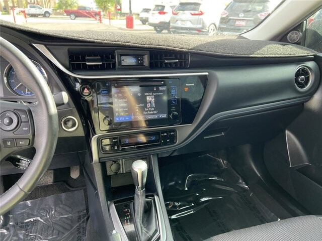 2017 Toyota Corolla in Mesa, AZ 85212 - 18122933 28