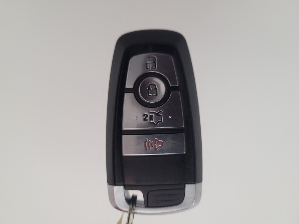 2020 Ford Fusion in Riverside, CA 92504 - 18122935 27