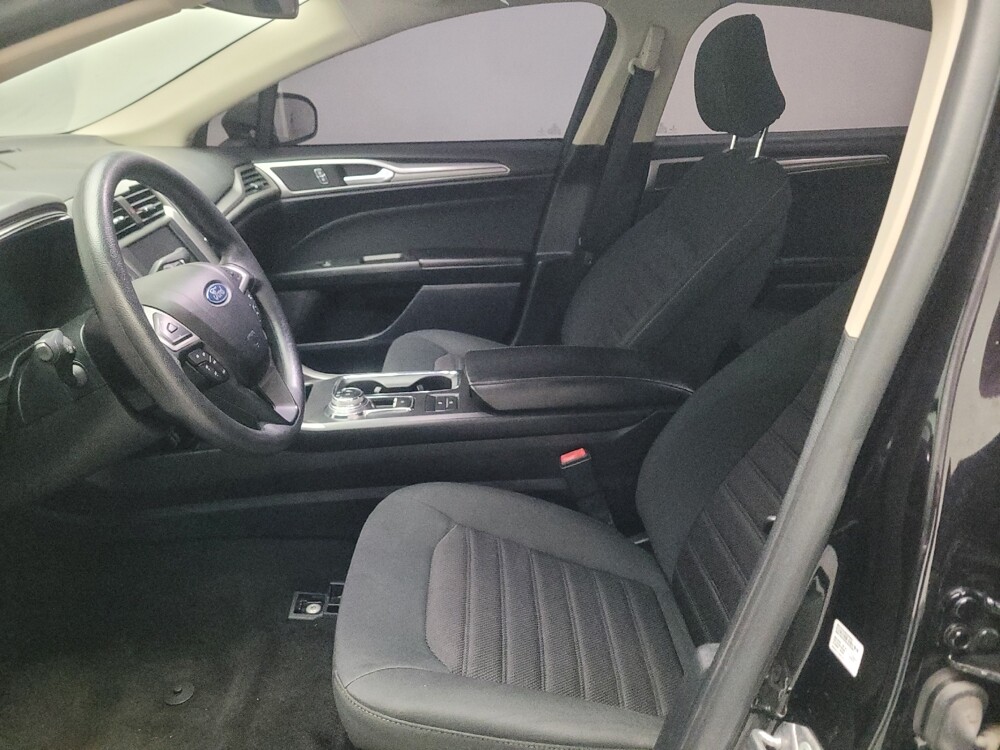 2020 Ford Fusion in Riverside, CA 92504 - 18122935 17