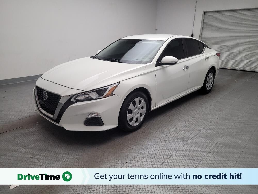 2019 Nissan Altima in Montclair, CA 91763 - 18122941