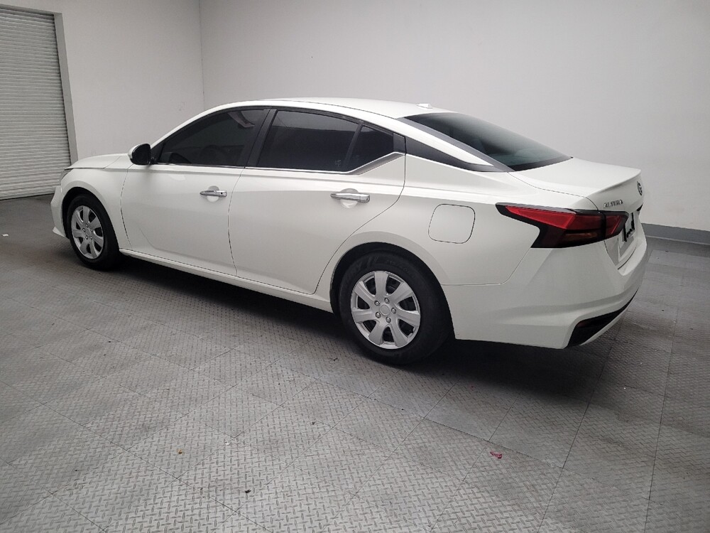 2019 Nissan Altima in Montclair, CA 91763 - 18122941 3