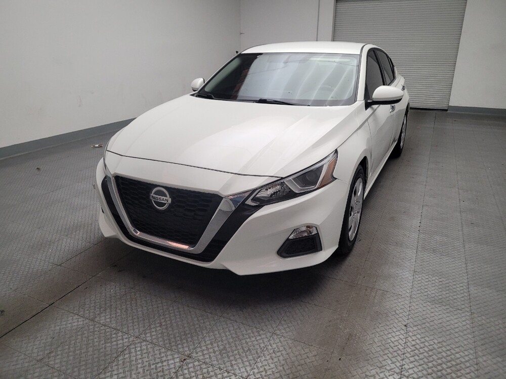 2019 Nissan Altima in Montclair, CA 91763 - 18122941 15
