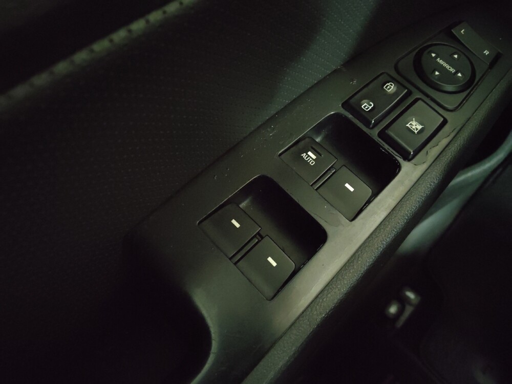 2018 Hyundai Elantra in Macon, GA 31210 - 18122948 27