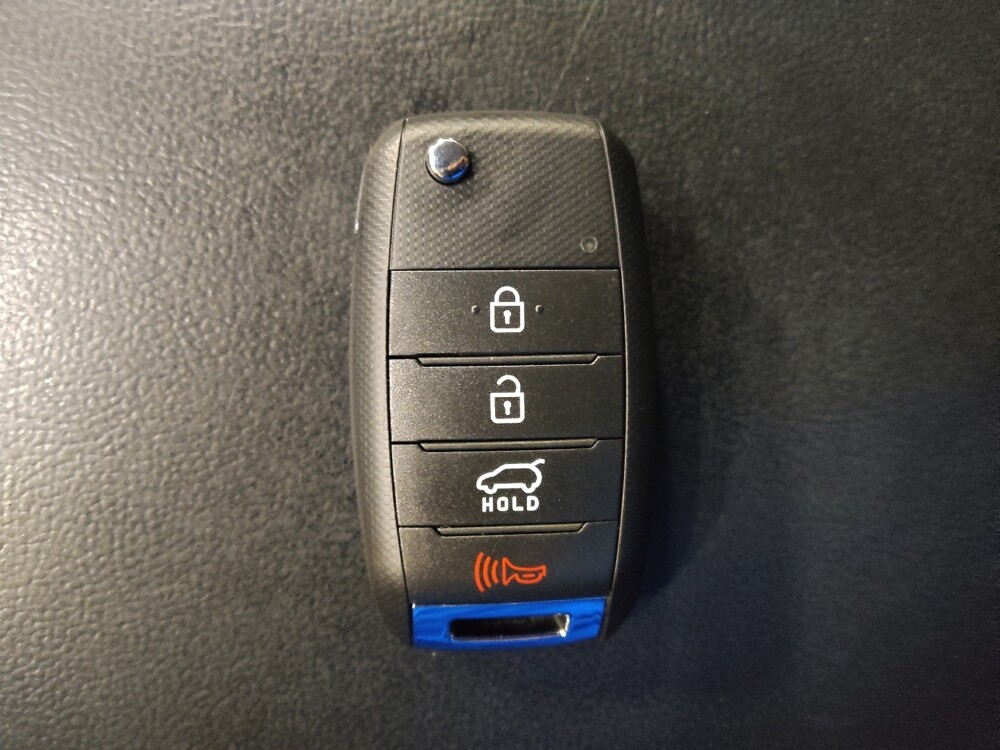 2020 Kia Sorento in Jackson, MS 39211 - 18122956 32