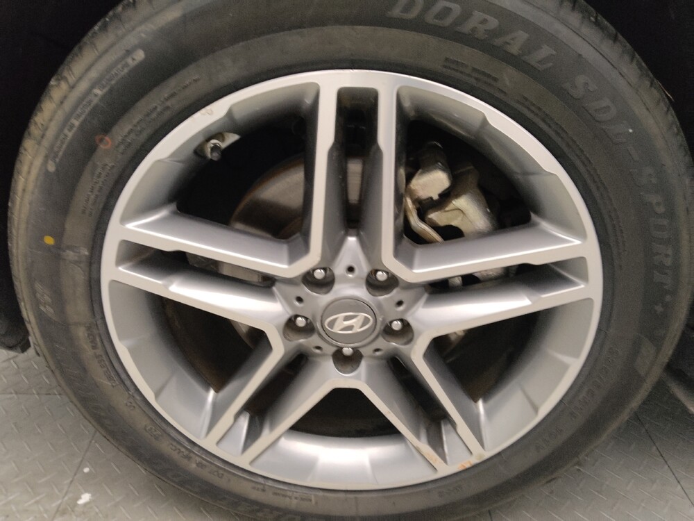 2018 Hyundai Santa Fe in Columbus, GA 31909 - 18122960 31