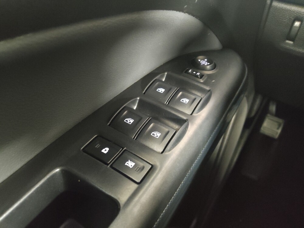 2016 Chevrolet Colorado in Jackson, MS 39211 - 18122965 27