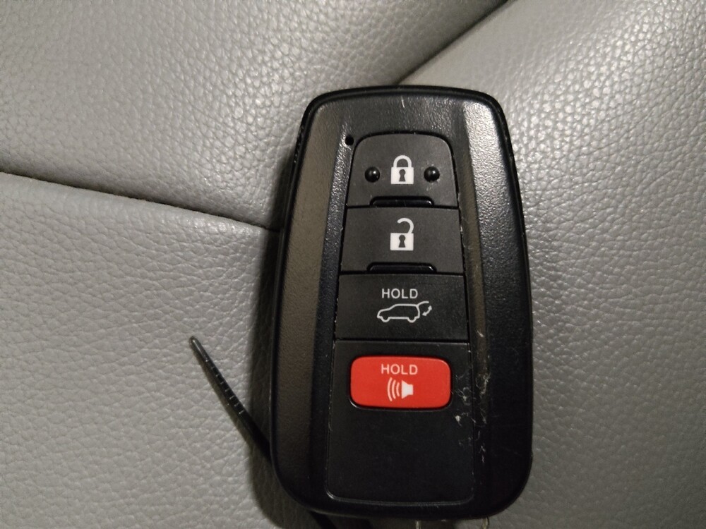 2021 Toyota Highlander in El Paso, TX 79907 - 18122979 32