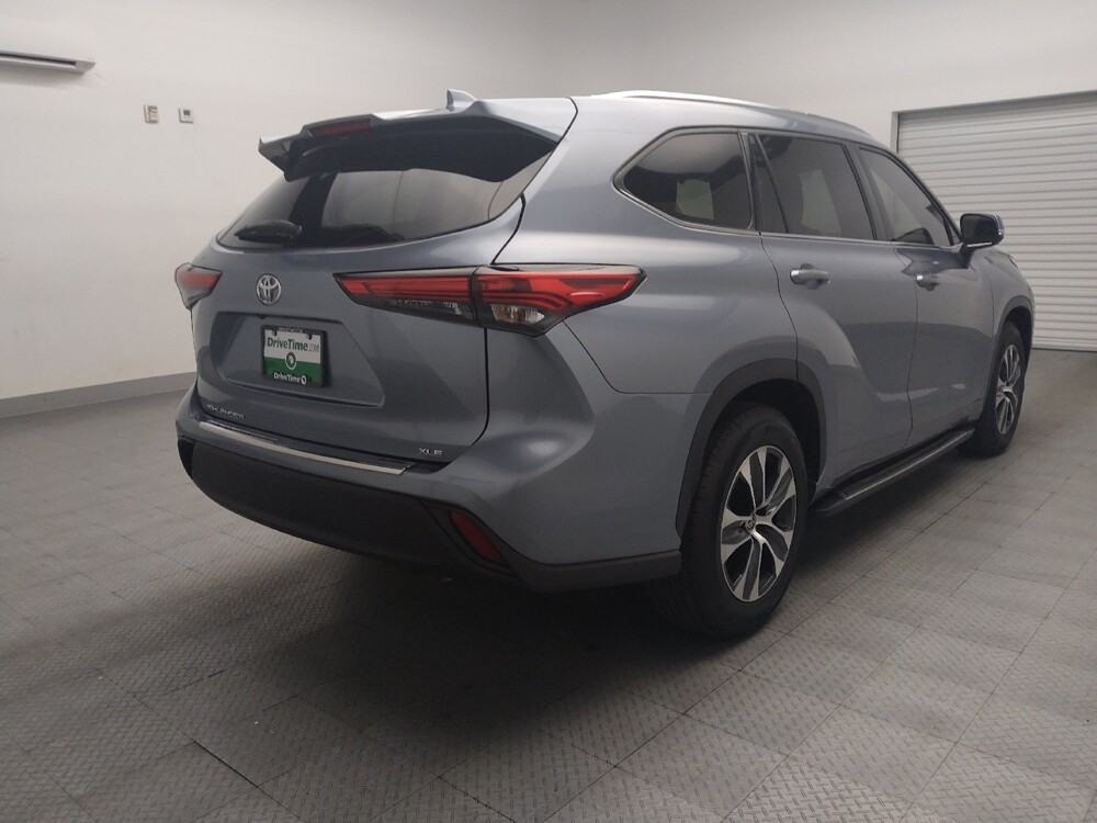 2021 Toyota Highlander in El Paso, TX 79907 - 18122979 9