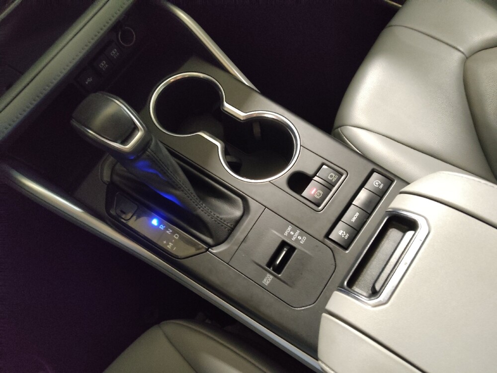 2021 Toyota Highlander in El Paso, TX 79907 - 18122979 26