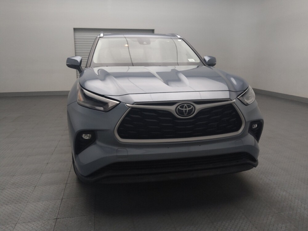 2021 Toyota Highlander in El Paso, TX 79907 - 18122979 14