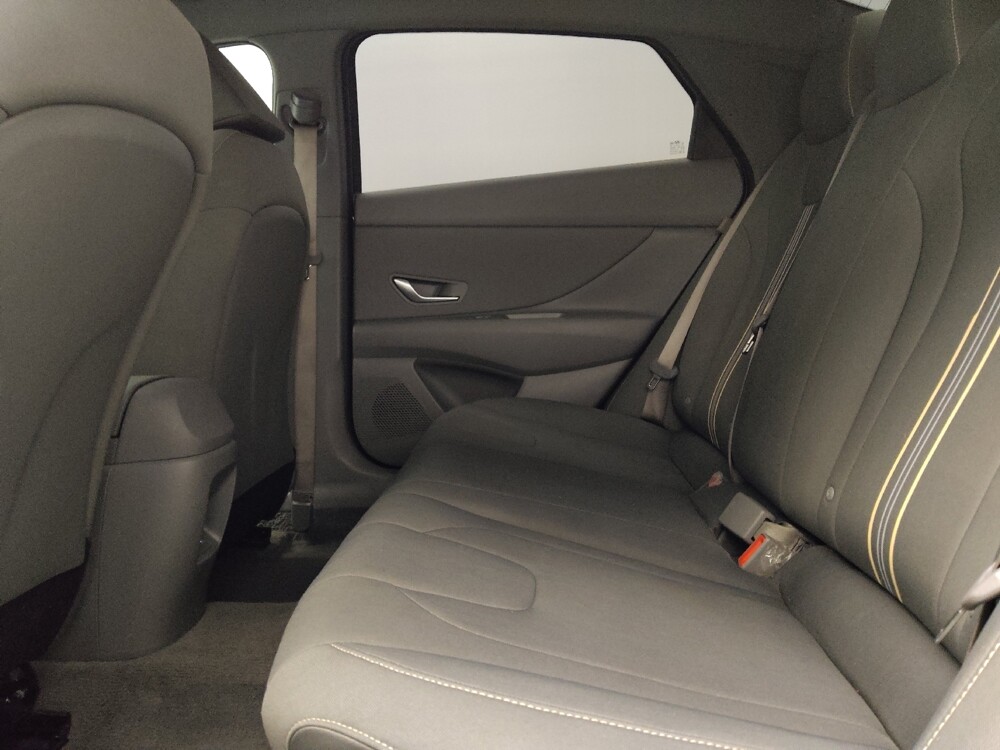 2025 Hyundai Elantra in Plano, TX 75074 - 18122982 18