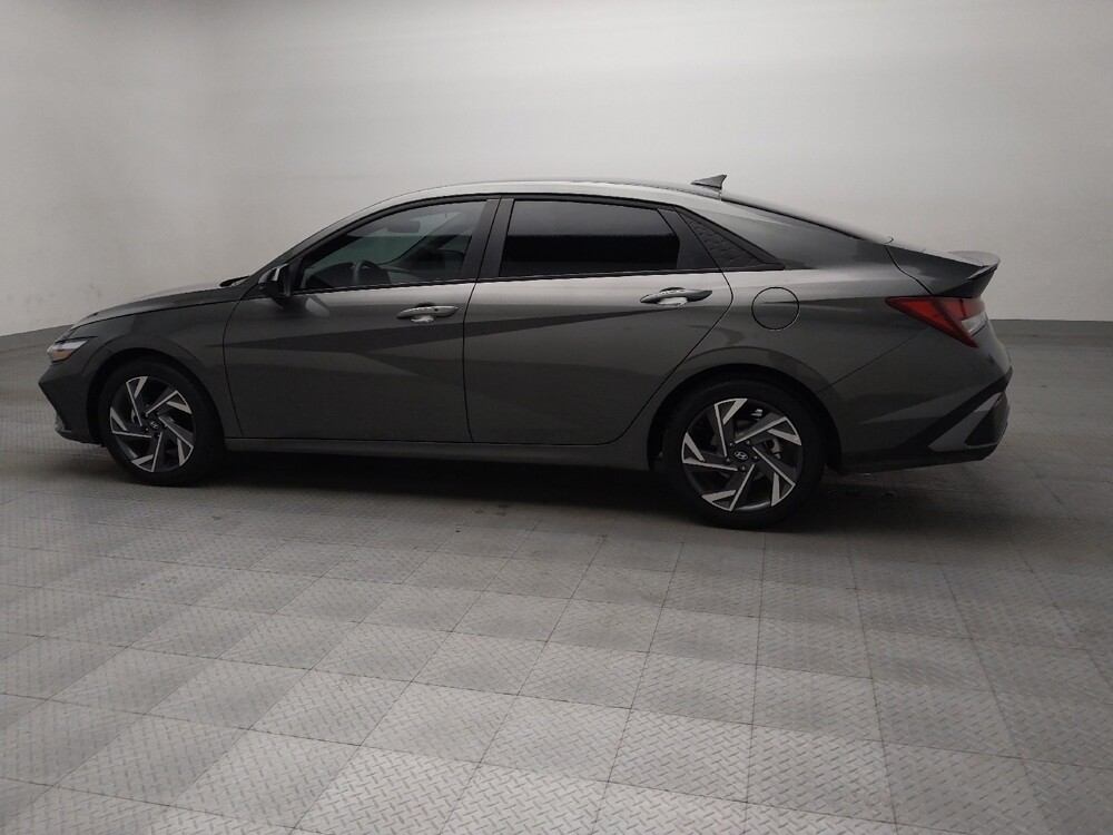 2025 Hyundai Elantra in Plano, TX 75074 - 18122982 3