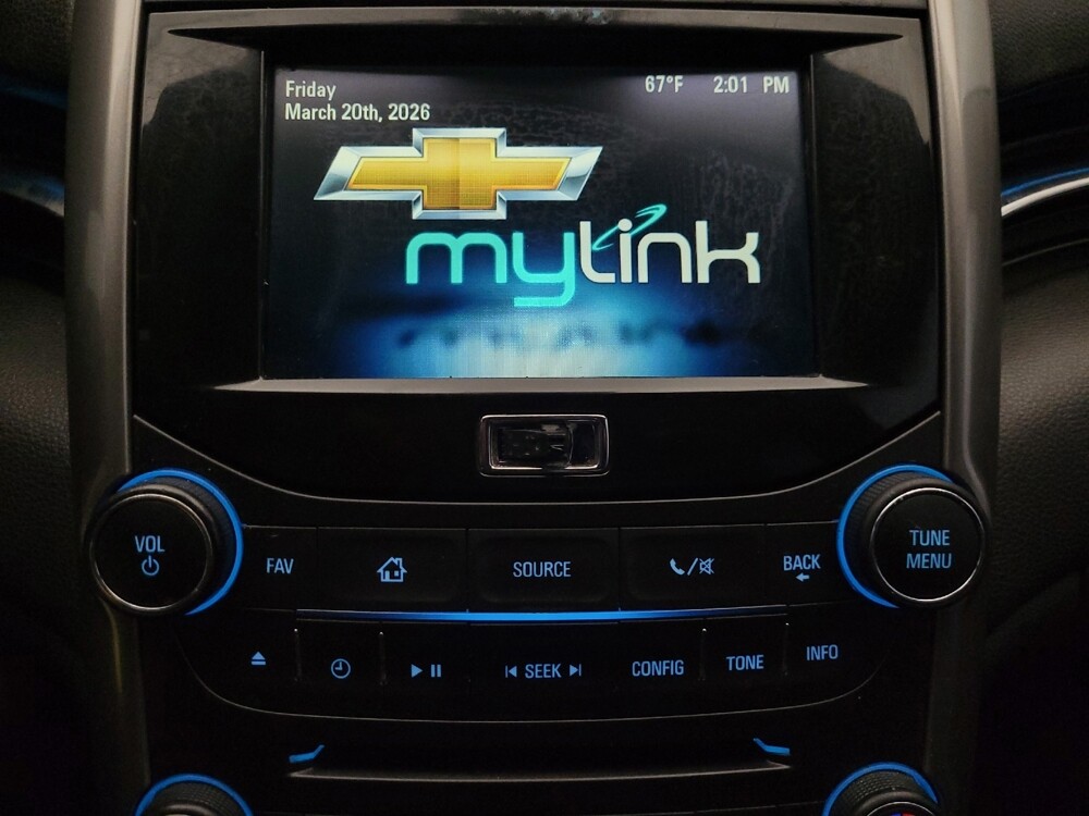 2015 Chevrolet Malibu in Glendale, AZ 85301 - 18122987 25