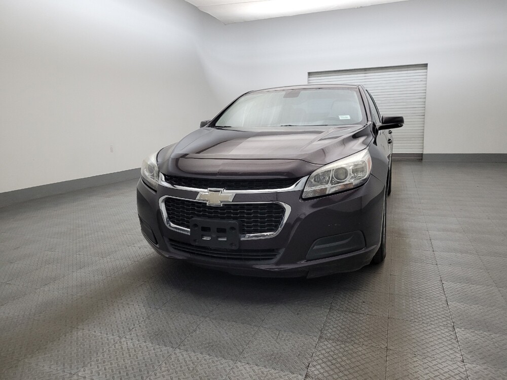 2015 Chevrolet Malibu in Glendale, AZ 85301 - 18122987 15
