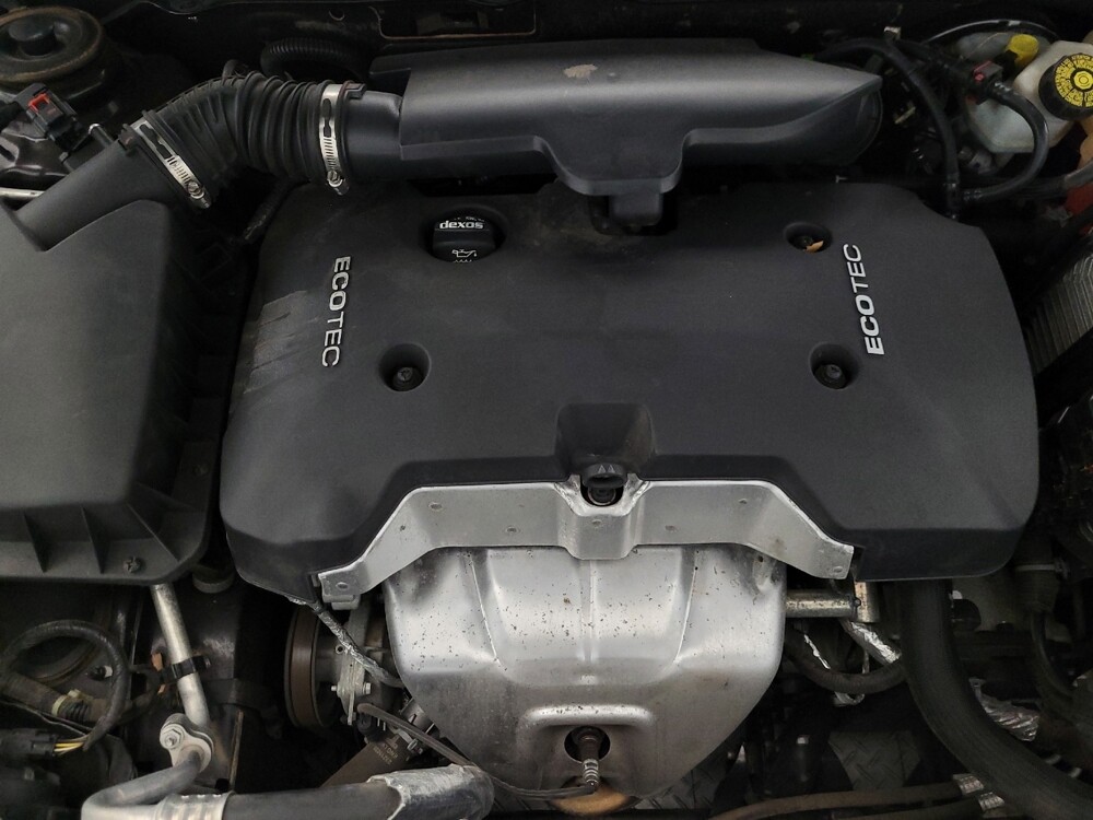 2015 Chevrolet Malibu in Glendale, AZ 85301 - 18122987 30