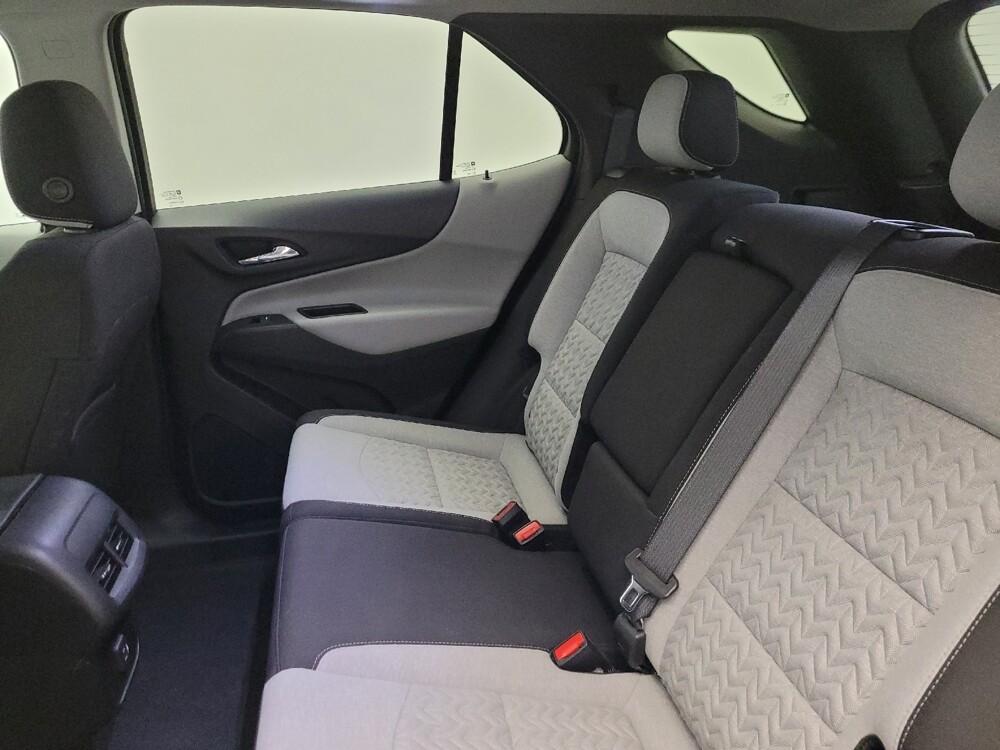 2022 Chevrolet Equinox in Glendale, AZ 85301 - 18122988 18