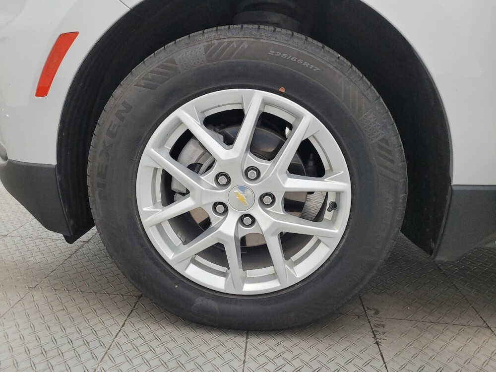 2022 Chevrolet Equinox in Glendale, AZ 85301 - 18122988 31