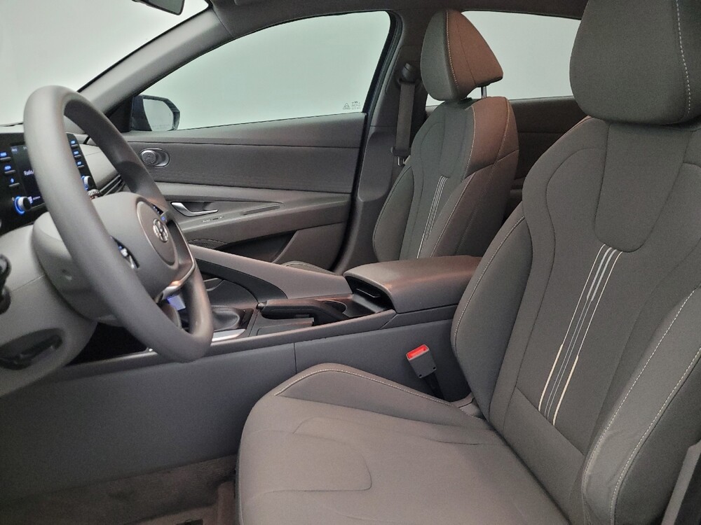 2023 Hyundai Elantra in Glendale, AZ 85301 - 18122989 17