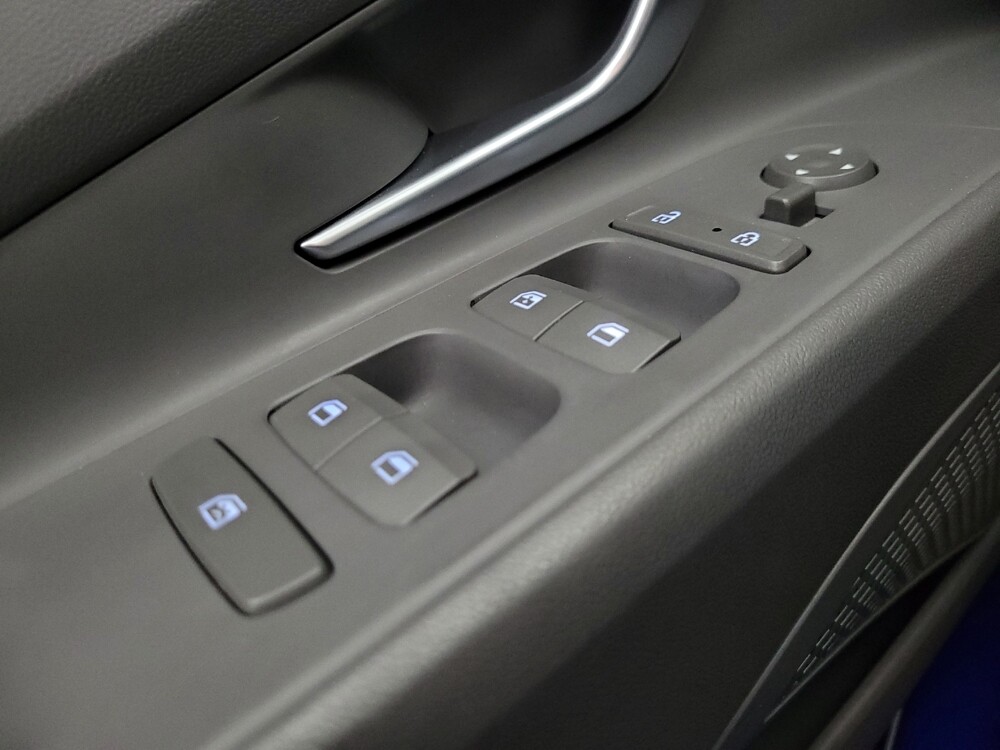 2023 Hyundai Elantra in Glendale, AZ 85301 - 18122989 27