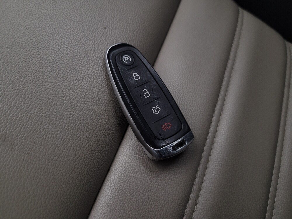 2019 Ford Escape in Phoenix, AZ 85015 - 18122993 32