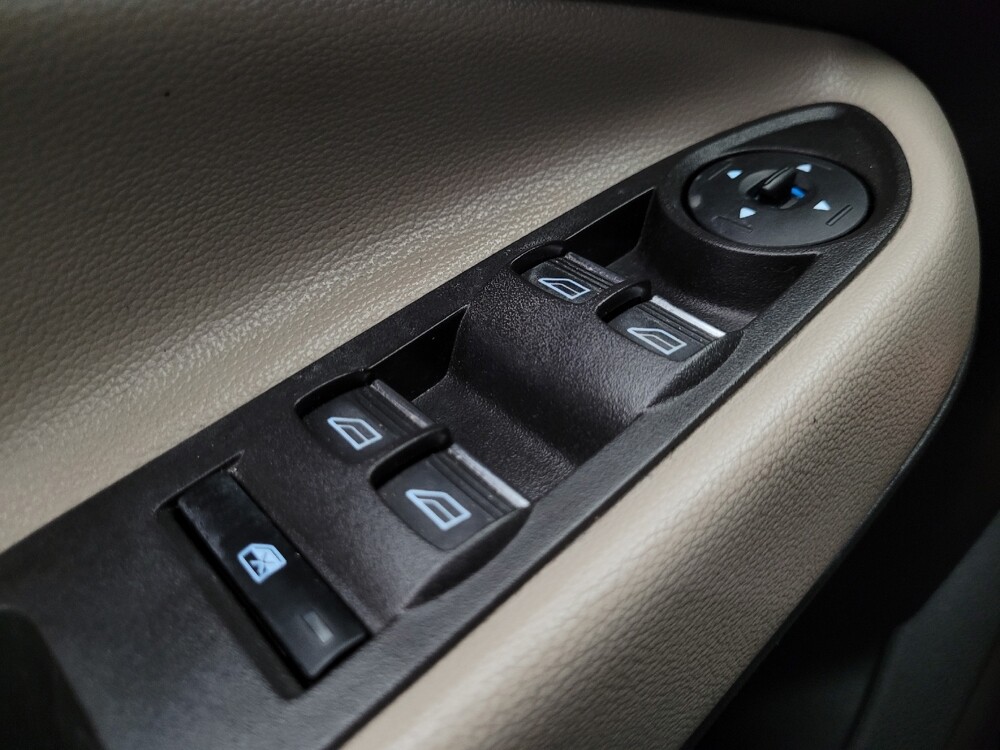 2019 Ford Escape in Phoenix, AZ 85015 - 18122993 27