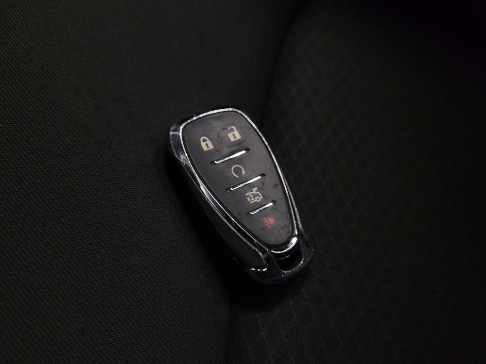 2023 Chevrolet Malibu in Mesa, AZ 85210 - 18122994 32