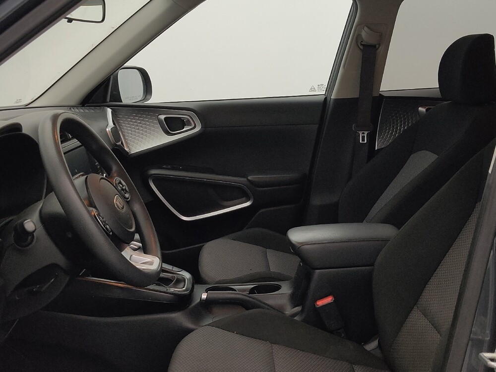 2021 Kia Soul in Macon, GA 31210 - 18122999 17