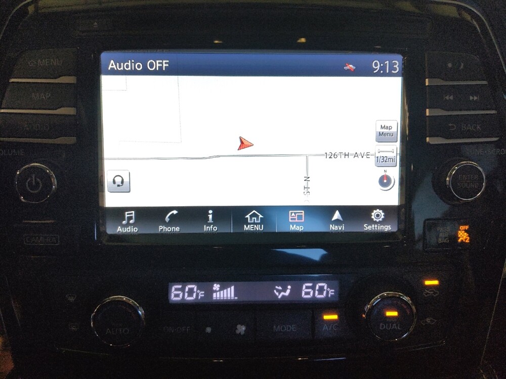 2016 Nissan Maxima in Tampa, FL 33619 - 18123000 25