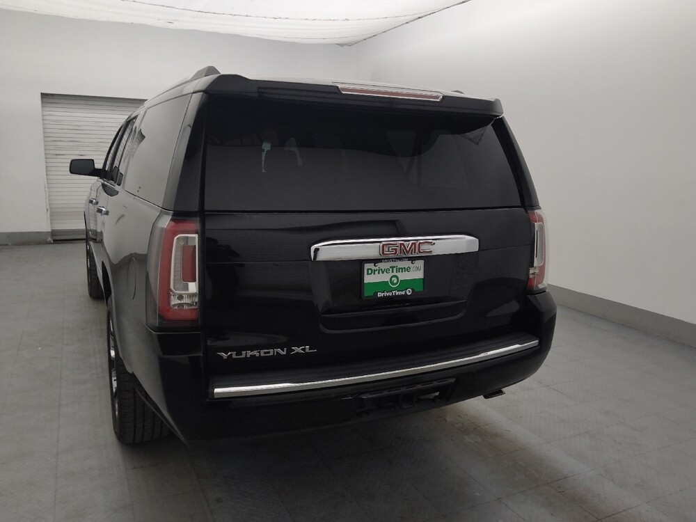 2018 GMC Yukon XL in Lakeland, FL 33815 - 18123003 6