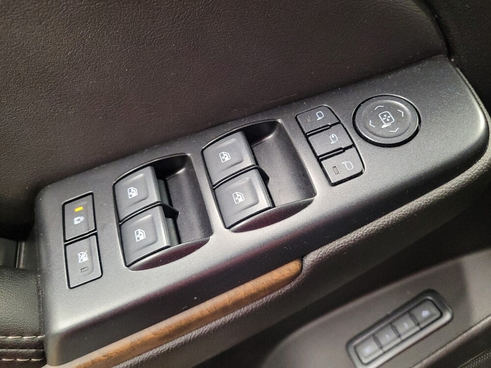 2018 GMC Yukon XL in Lakeland, FL 33815 - 18123003 27