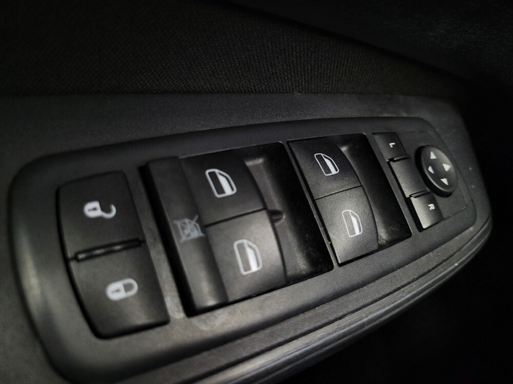 2016 Jeep Cherokee in Reno, NV 89502 - 18123012 27