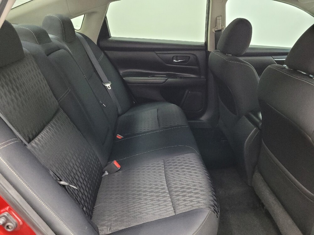 2018 Nissan Altima in Las Vegas, NV 89102 - 18123017 19