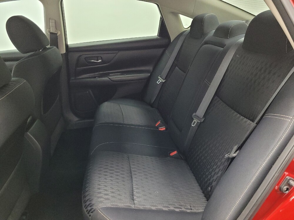 2018 Nissan Altima in Las Vegas, NV 89102 - 18123017 18