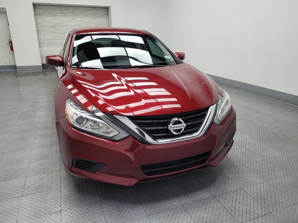 2018 Nissan Altima in Las Vegas, NV 89102 - 18123017 13