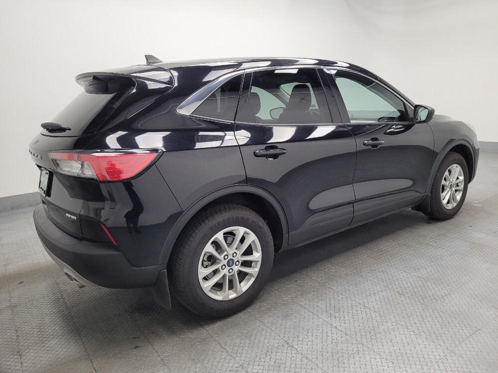 2022 Ford Escape in Las Vegas, NV 89102 - 18123019 10