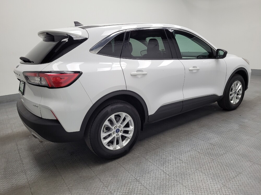 2022 Ford Escape in Las Vegas, NV 89104 - 18123020 10