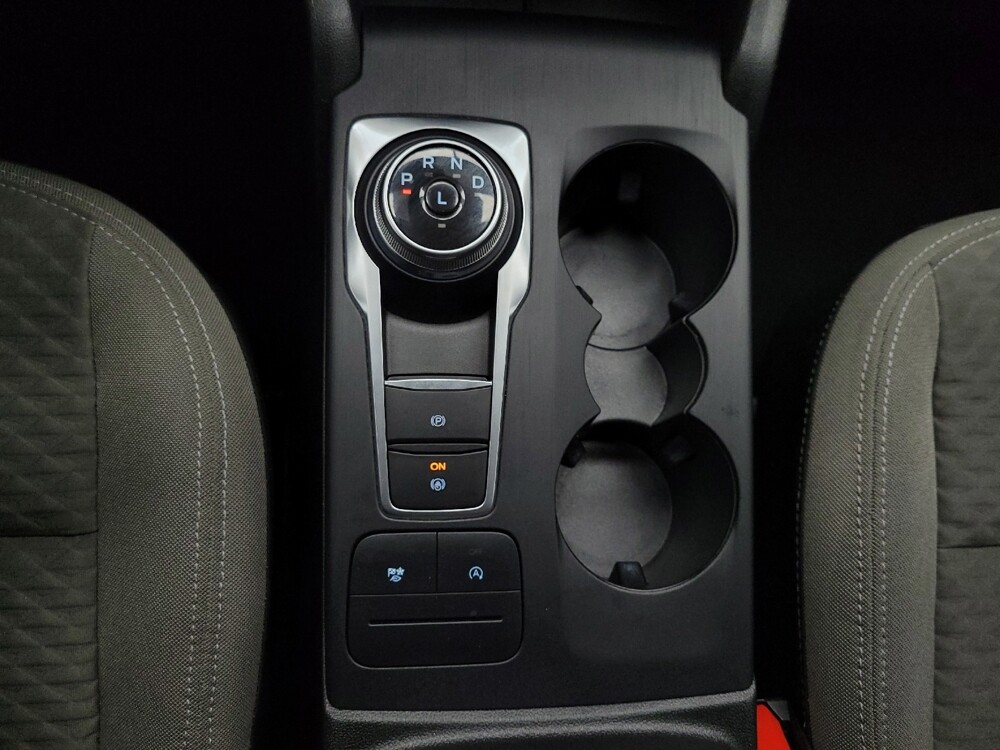 2022 Ford Escape in Las Vegas, NV 89104 - 18123020 26