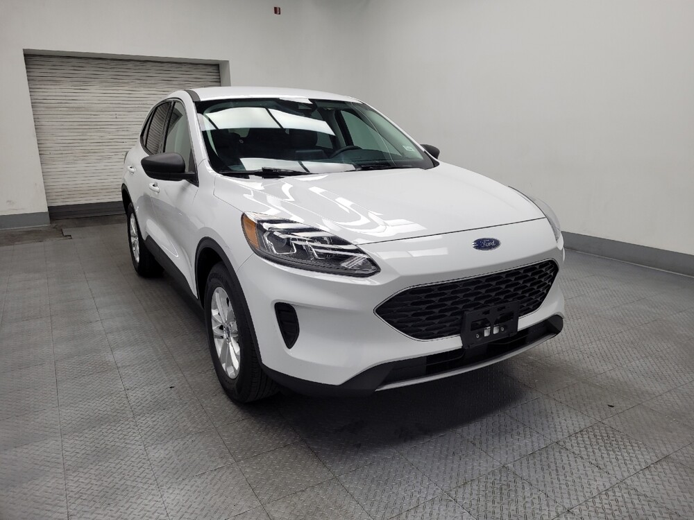 2022 Ford Escape in Las Vegas, NV 89104 - 18123020 13