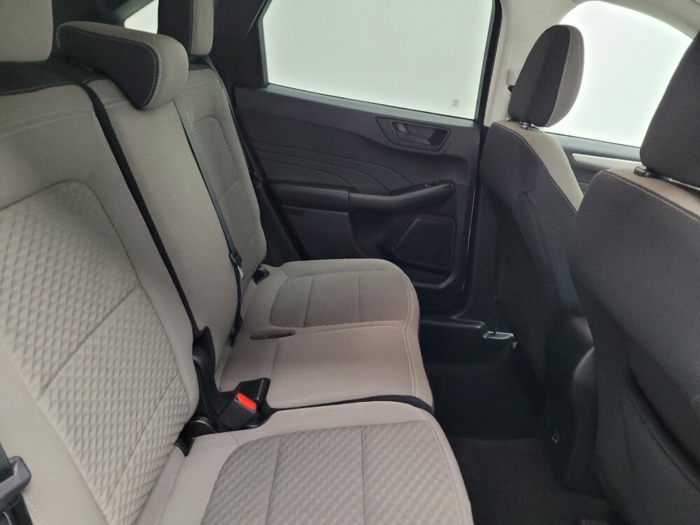2022 Ford Escape in Las Vegas, NV 89104 - 18123020 19