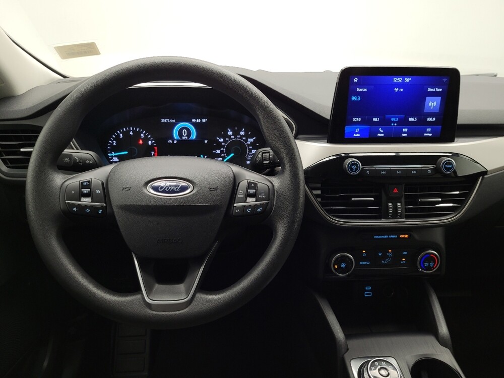 2022 Ford Escape in Las Vegas, NV 89104 - 18123020 22