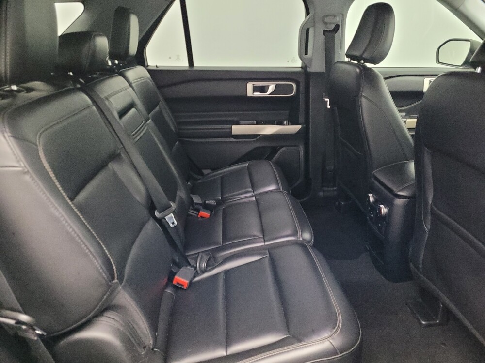 2021 Ford Explorer in Ocala, FL 34471 - 18123024 19