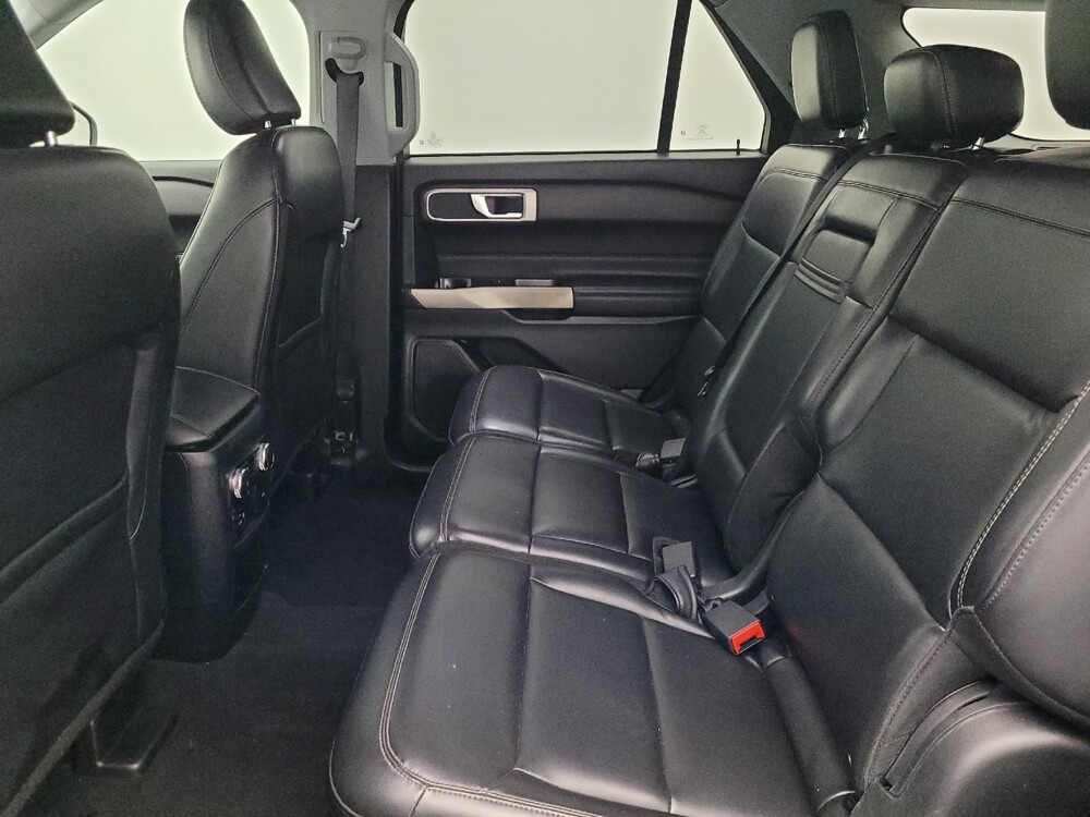 2021 Ford Explorer in Ocala, FL 34471 - 18123024 18
