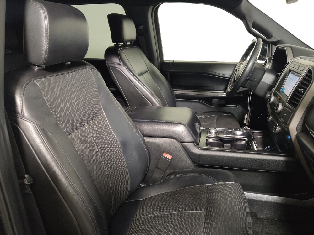 2018 Ford Expedition in Midlothian, IL 60445 - 18123026 21