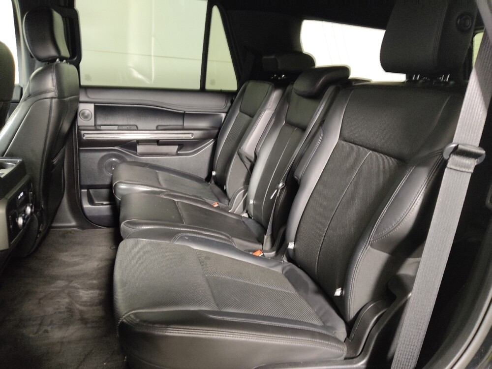 2018 Ford Expedition in Midlothian, IL 60445 - 18123026 18