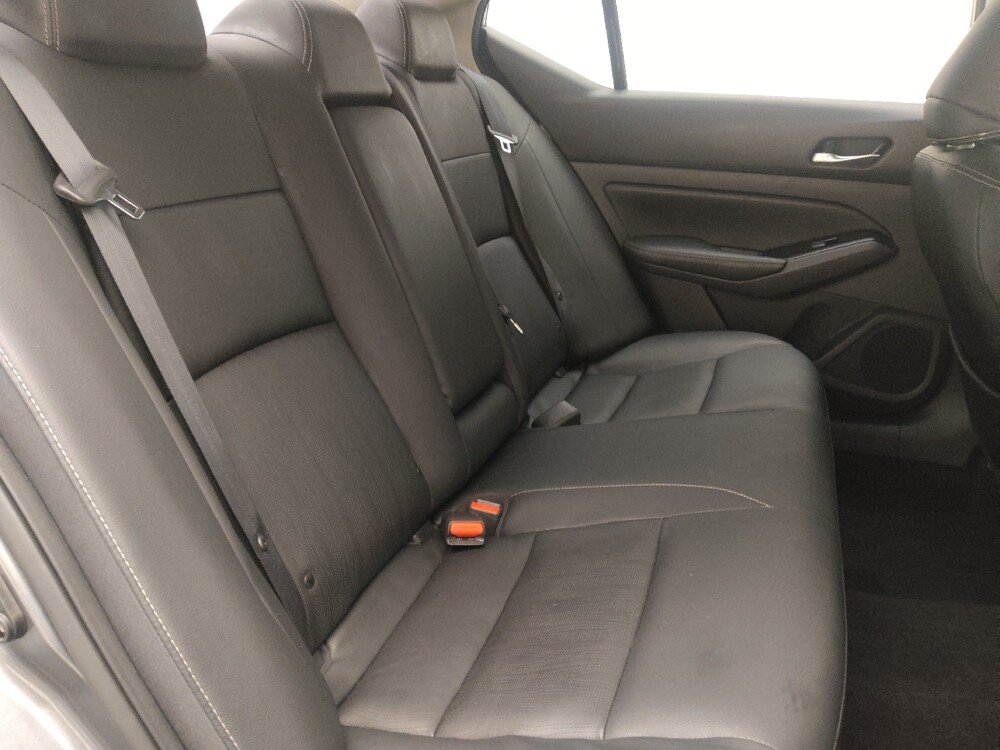 2020 Nissan Altima in Gainesville, FL 32609 - 18123027 19