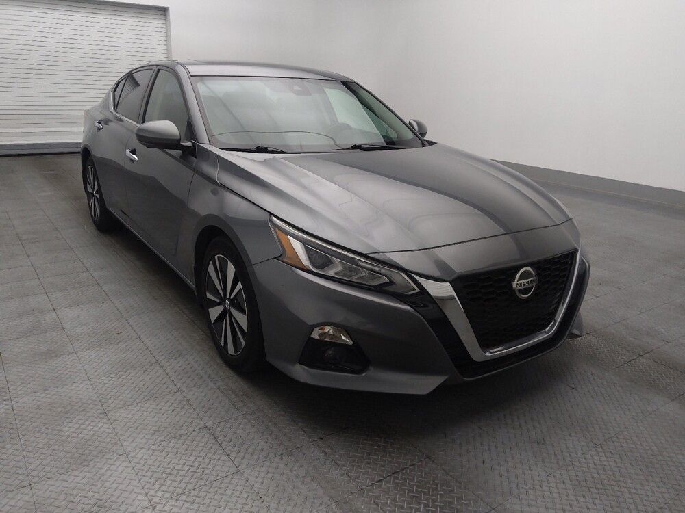 2020 Nissan Altima in Gainesville, FL 32609 - 18123027 13