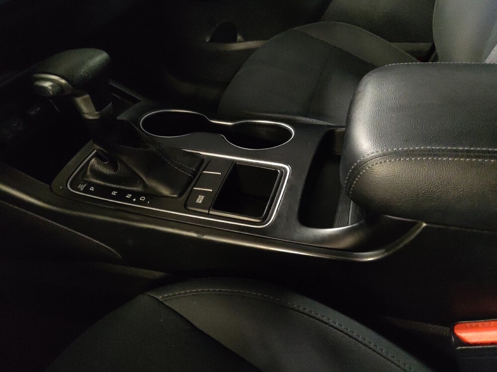 2020 Kia Sorento in Orlando, FL 32808 - 18123037 26